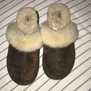 UGG Scuff Slippers